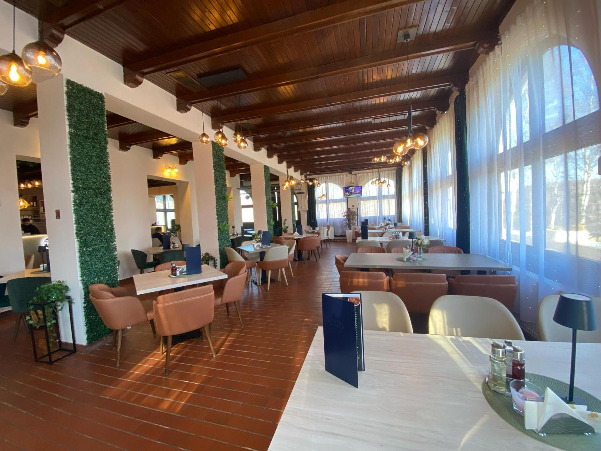 Hotel Vlasina - Vlasinsko Jezero Власина-Рид Экстерьер фото